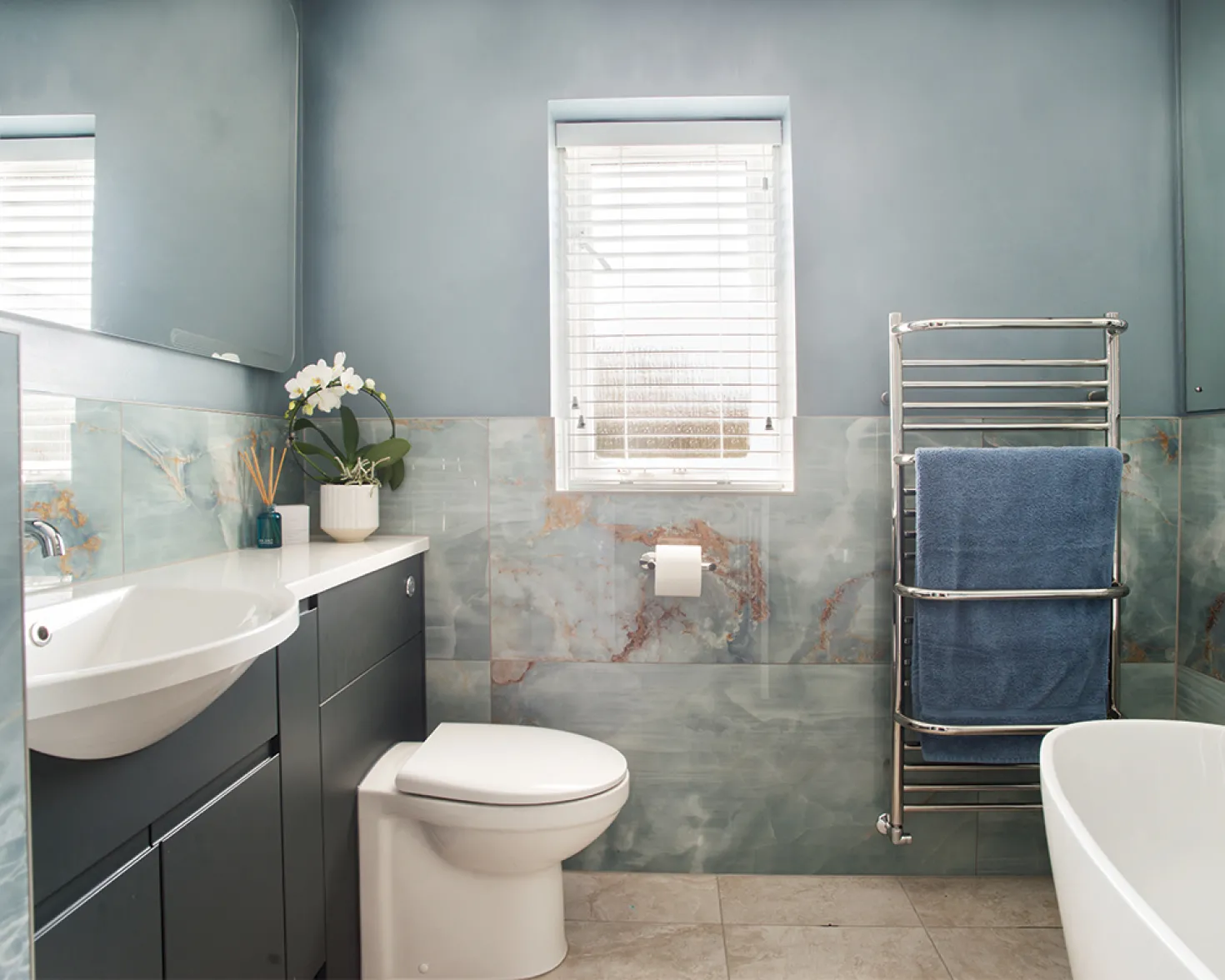 Modern Family Bathroom & En-Suite image