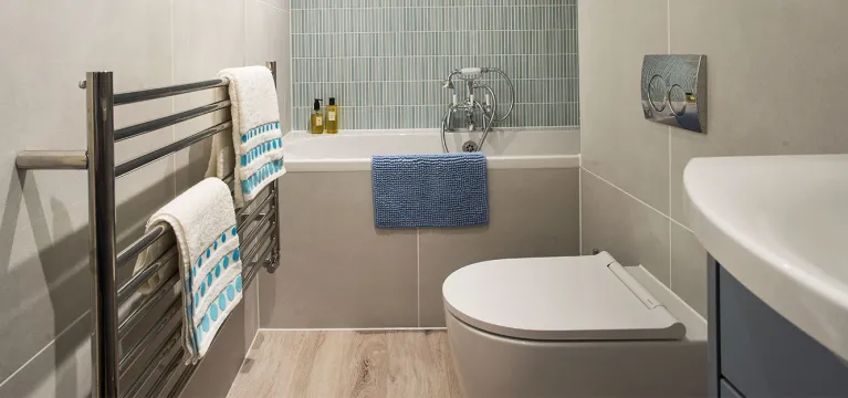 Modern Tiled Bathroom & En-Suite image